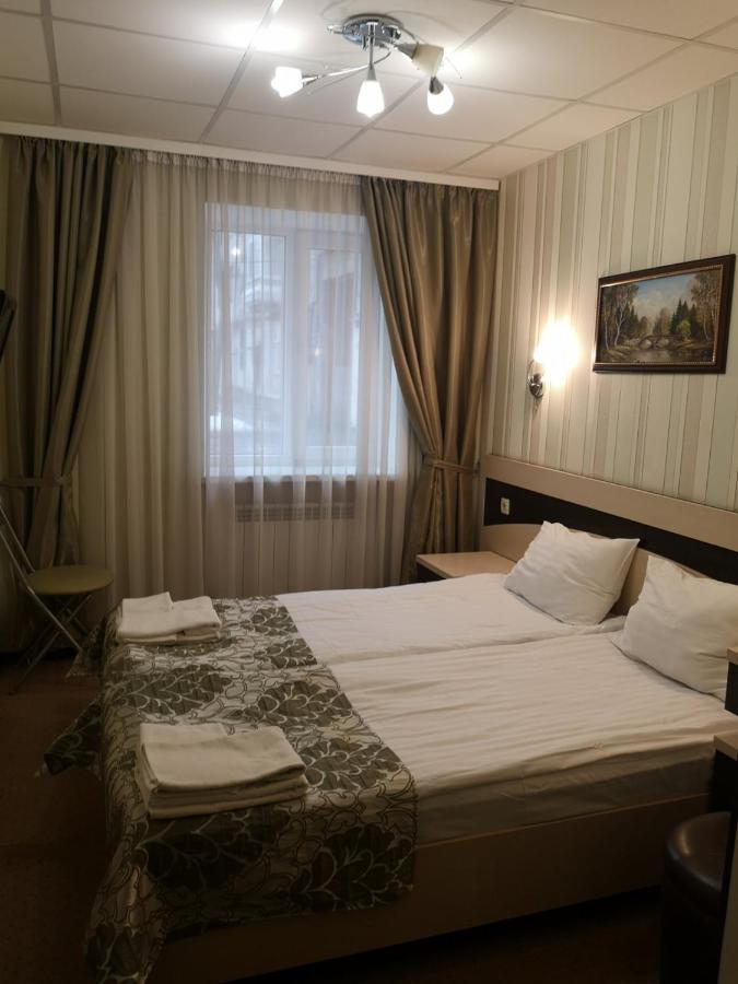 Hotel Voyage ハルキウ エクステリア 写真